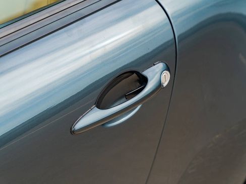 Used 1995 Porsche 911 Cabriolet image 35