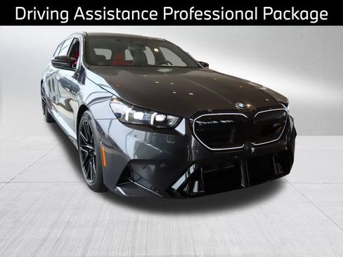 New 2026 BMW M5 Touring AWD/4WD image 7