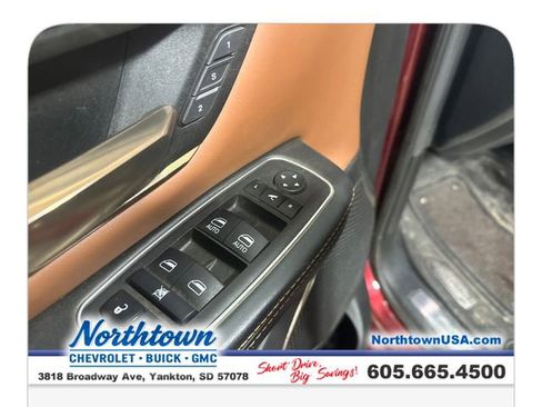 Used 2022 RAM 1500 Laramie AWD/4WD image 12