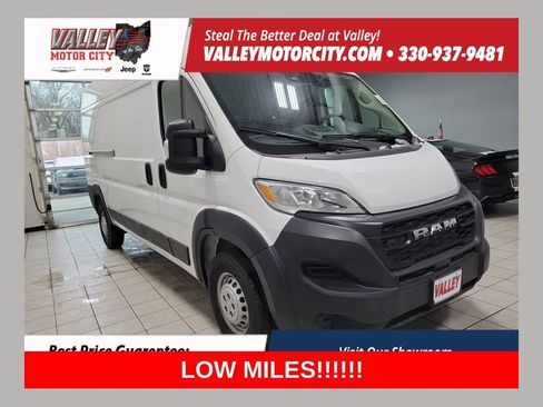 Used 2024 RAM ProMaster 2500 image 1