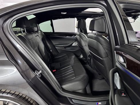 Used 2019 BMW M550i xDrive AWD/4WD image 52