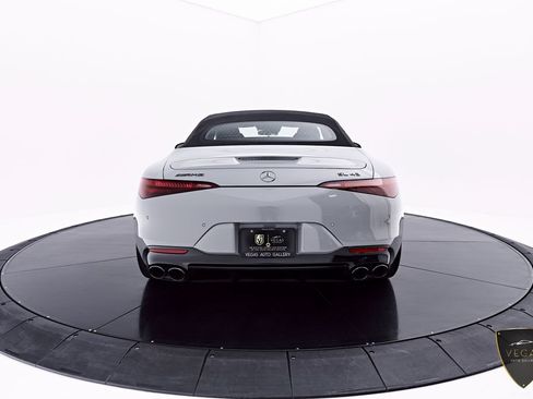 Used 2025 Mercedes-Benz SL 43 AMG w/ Driver Assistance Package image 16