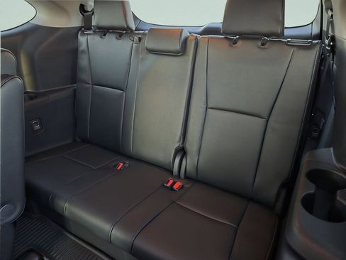 New 2026 Toyota Highlander Limited image 31