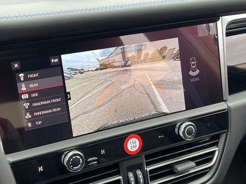 New 2026 Porsche Macan S image 27