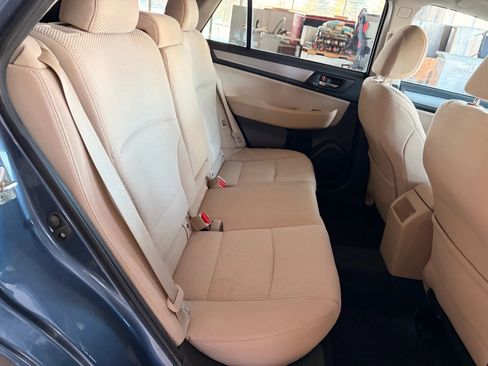 Used 2016 Subaru Outback 2.5i Premium image 20