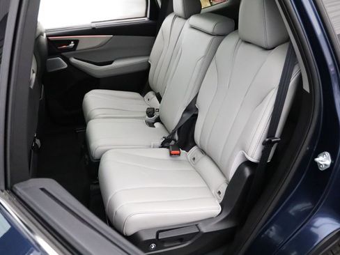 Certified 2026 Acura MDX SH-AWD w/ Technology Package image 10