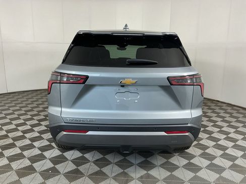 New 2026 Chevrolet Equinox LT w/ Safety and Technology Package AWD/4WD image 7