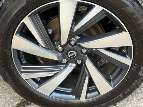 Used 2023 Nissan Murano SL image 46