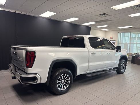 Used 2020 GMC Sierra 1500 AT4 w/ AT4 Premium Package image 3