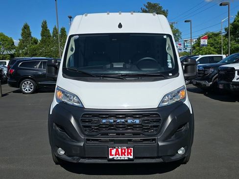 Used 2025 RAM ProMaster 2500 w/ Convenience Group FWD image 8