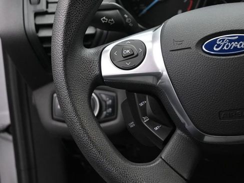 Used 2016 Ford Escape SE image 30