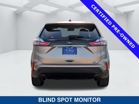 Certified 2020 Ford Edge SE FWD image 5