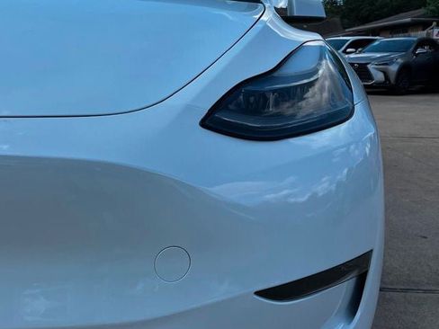 Used 2024 Tesla Model Y Long Range AWD/4WD image 13