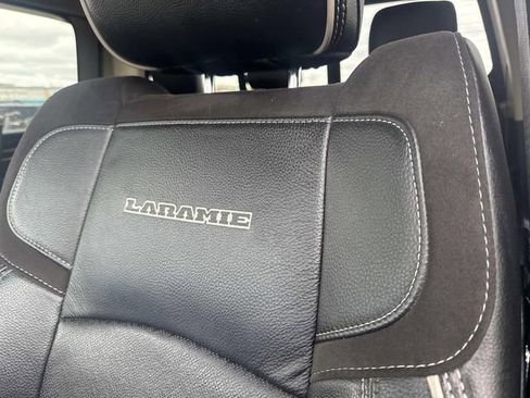 Used 2022 RAM 2500 Laramie AWD/4WD image 32