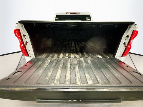 Used 2021 Chevrolet Silverado 1500 LT Trail Boss w/ Bed Protection Package image 32