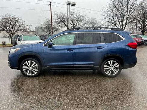 Used 2019 Subaru Ascent Premium w/ Popular Package #3 AWD/4WD image 4