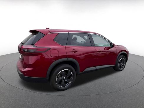 Used 2025 Nissan Rogue SV AWD/4WD image 15