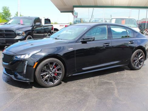 Used 2023 Cadillac CT5 V w/ Premium Package AWD/4WD image 2