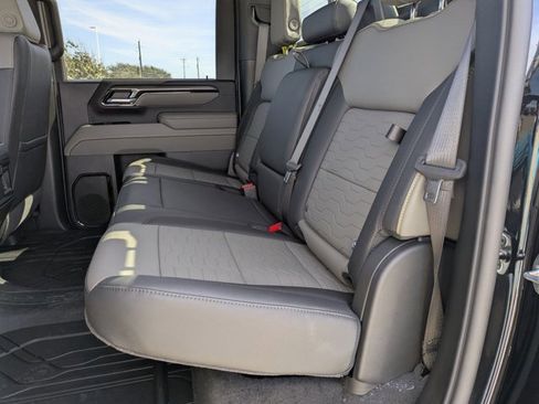 New 2026 Chevrolet Silverado 2500 ZR2 image 18