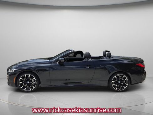 Used 2026 BMW 430i Convertible RWD image 3