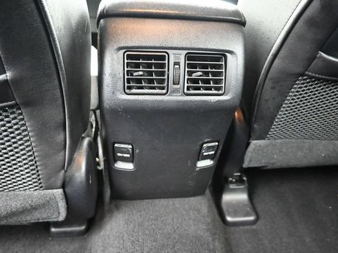 Used 2015 Toyota 4Runner SR5 Premium AWD/4WD image 28