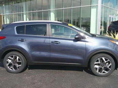 Used 2020 Kia Sportage EX image 21