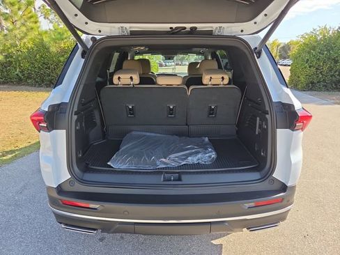 New 2026 Buick Enclave Preferred w/ Super Cruise Package image 5