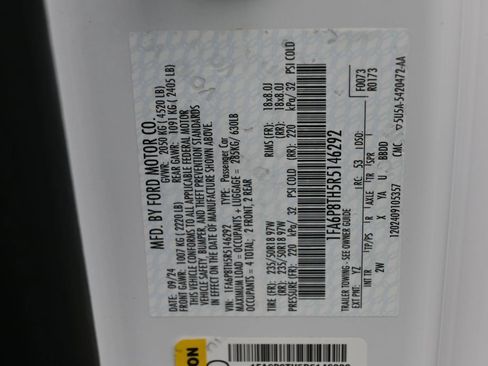 Used 2024 Ford Mustang Coupe RWD image 17