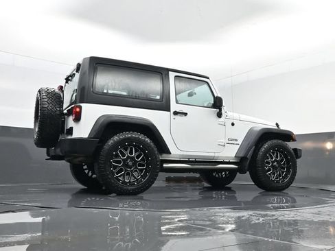 Used 2015 Jeep Wrangler Sport w/ Quick Order Package 24S AWD/4WD image 22