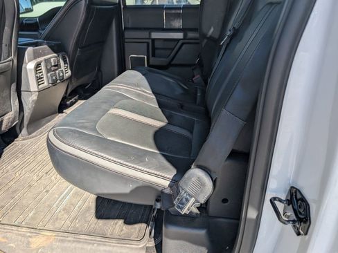 Used 2019 Ford F150 Platinum w/ Equipment Group 701A Luxury image 7