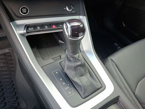 New 2025 Audi Q3 2.0T Premium image 10