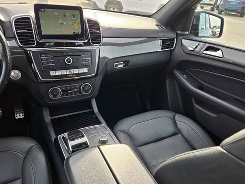 Used 2019 Mercedes-Benz GLE 43 AMG 4MATIC image 38