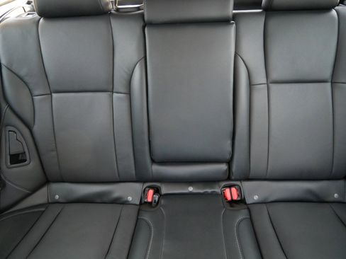 Used 2021 Subaru Forester Premium image 47