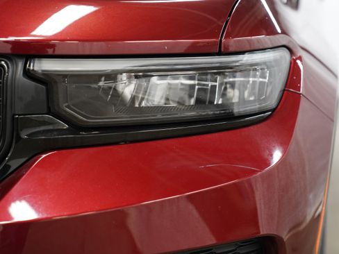 Used 2022 Jeep Grand Cherokee Altitude image 14