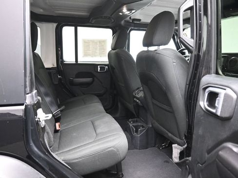 Used 2020 Jeep Wrangler Unlimited Sport S AWD/4WD image 23