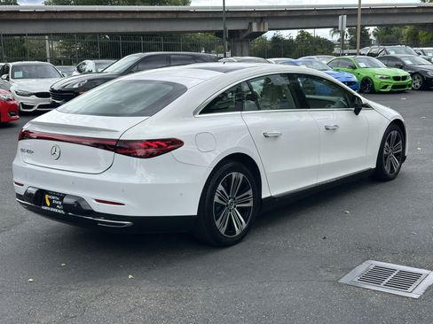 Used 2022 Mercedes-Benz EQS 450+ Sedan image 8
