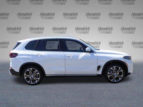 Used 2026 BMW X5 sDrive40i RWD image 9