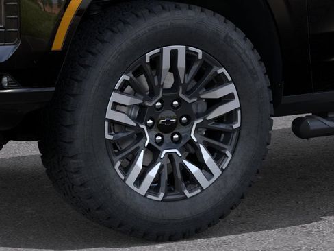 New 2026 Chevrolet Tahoe Z71 w/ Comfort Package AWD/4WD image 9