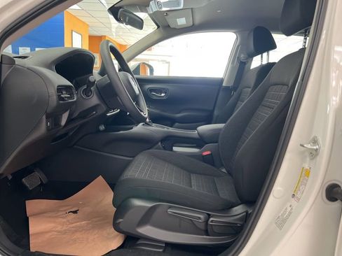 New 2026 Honda HR-V LX image 17