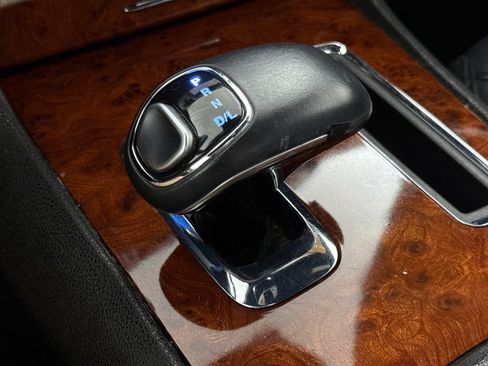 Used 2014 Chrysler 300 AWD image 20