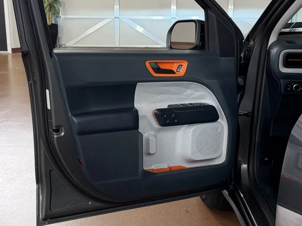 Used 2024 Ford Maverick XLT w/ XLT Luxury Package FWD image 15