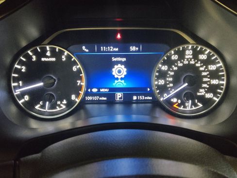 Used 2016 Nissan Murano SL AWD/4WD image 23
