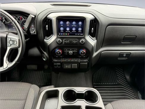 Used 2021 Chevrolet Silverado 1500 LT w/ Convenience Package II AWD/4WD image 21