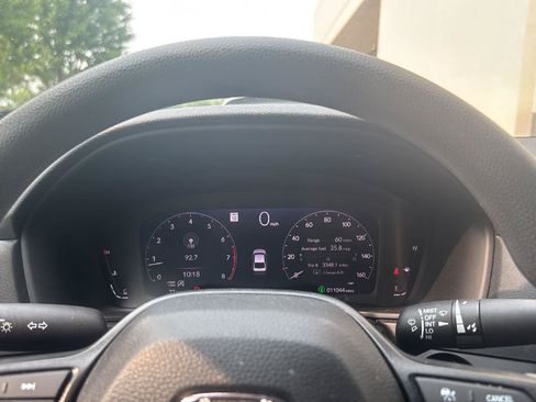 Used 2025 Honda Accord SE image 6