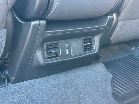 Used 2024 Chevrolet Silverado 2500 Custom w/ Custom Value Package image 22