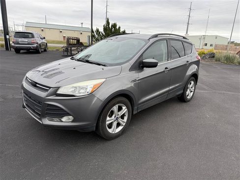 Used 2014 Ford Escape SE w/ Equipment Group 201A AWD/4WD image 4