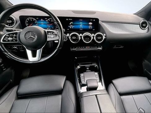 Used 2023 Mercedes-Benz GLA 250 4MATIC image 7