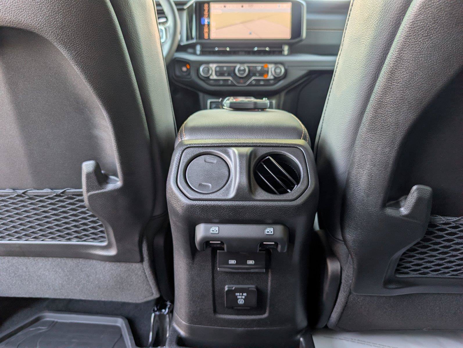 New 2027 Jeep Wrangler Unlimited Sahara AWD/4WD image 34