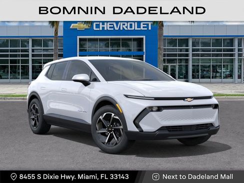 New 2026 Chevrolet Equinox EV LT FWD image 8