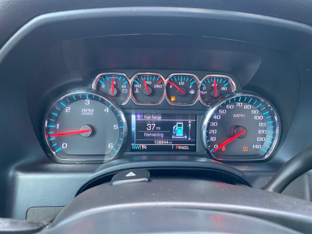 Used 2018 Chevrolet Silverado 1500 LT w/ All Star Edition RWD image 25